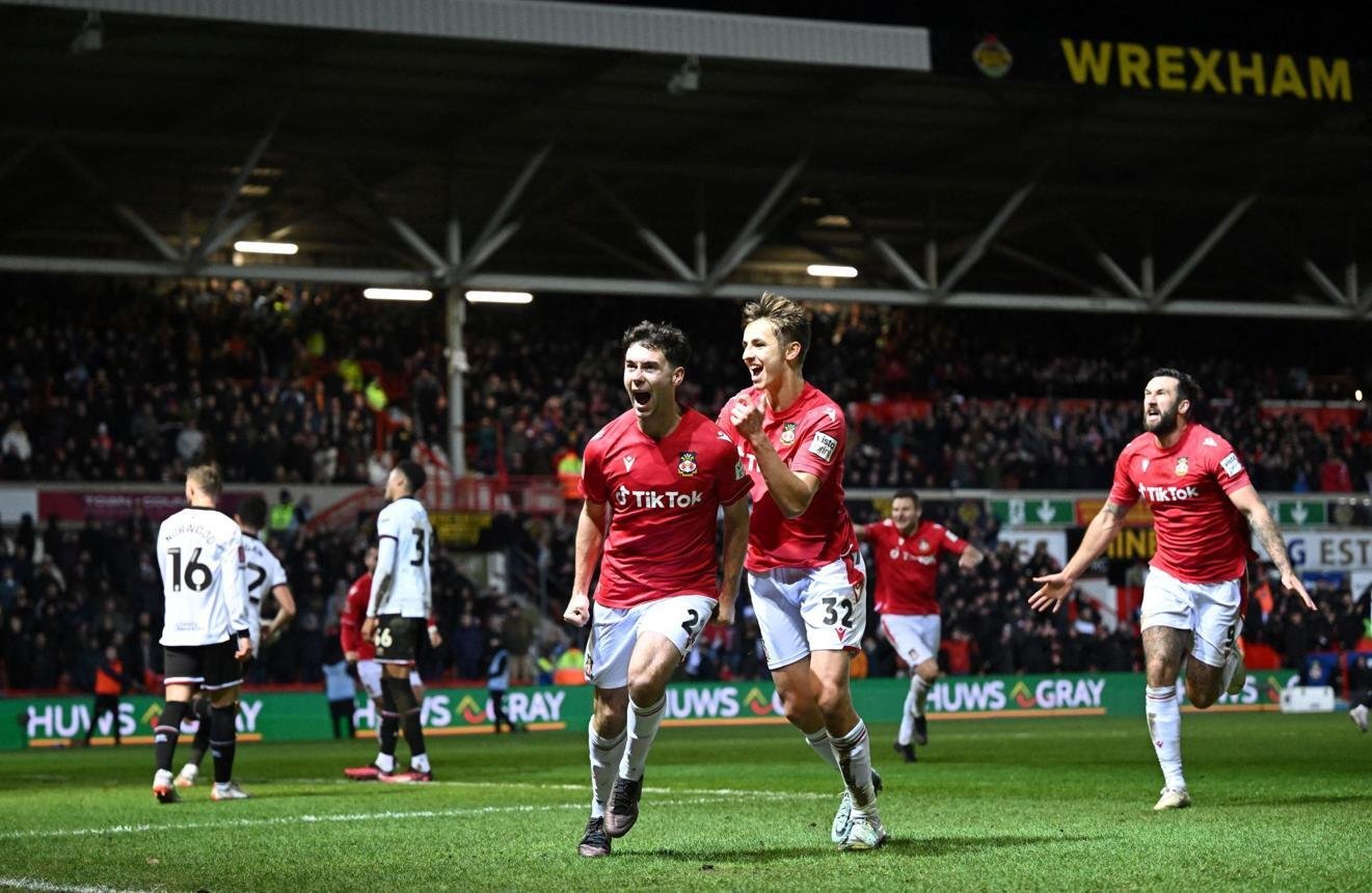Wrexham AFC, Middlesbrough FC, EFL Championship, Championship 2026, Wrexham vs Middlesbrough, Wrexham live score, Boro, Racecourse Ground, Football results, Ryan Reynolds, Rob McElhenney, Championship highlights, Josh Windass, Morgan Whittaker, Soccer news, Matchday 46, Promotion playoffs.